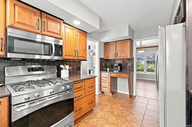 1232 Willowind Trail, Fort Wayne, IN 46845