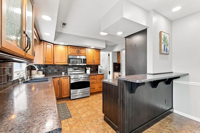 1232 Willowind Trail, Fort Wayne, IN 46845