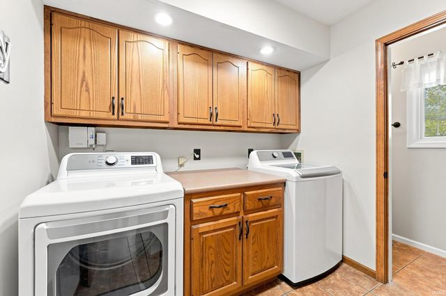 1232 Willowind Trail, Fort Wayne, IN 46845
