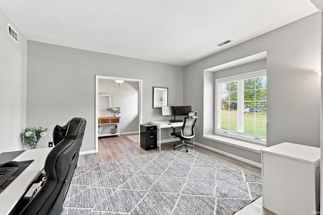 1232 Willowind Trail, Fort Wayne, IN 46845