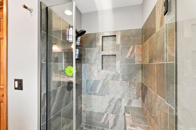 1232 Willowind Trail, Fort Wayne, IN 46845