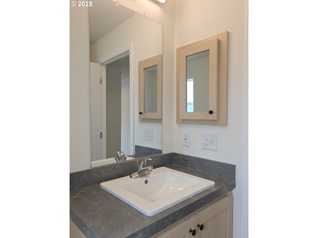 16251 Se 84TH Ave, Milwaukie, OR 97267