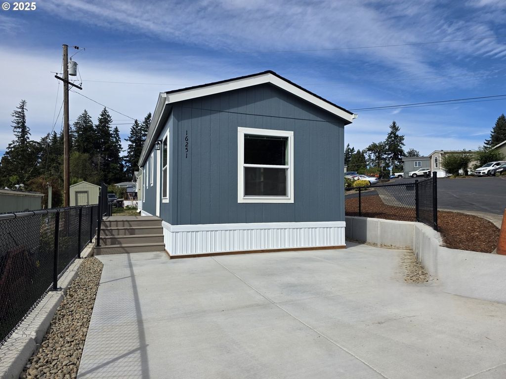 16251 Se 84TH Ave, Milwaukie, OR 97267