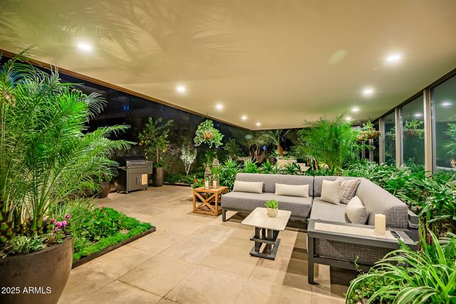 7167 E RANCHO VISTA Drive 3002, Scottsdale, AZ 85251