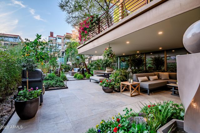 7167 E RANCHO VISTA Drive 3002, Scottsdale, AZ 85251