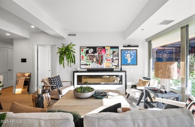 7167 E RANCHO VISTA Drive 3002, Scottsdale, AZ 85251