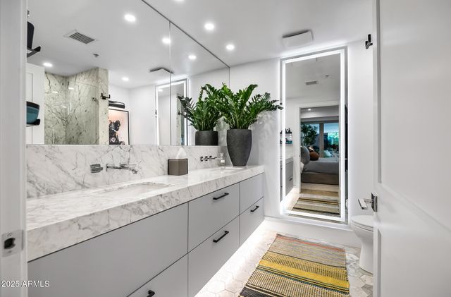 7167 E RANCHO VISTA Drive 3002, Scottsdale, AZ 85251