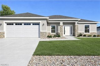 3449 NE 8th PL, Cape Coral, FL 33909