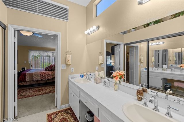 6568 Bradford Lane, Las Vegas, NV 89108