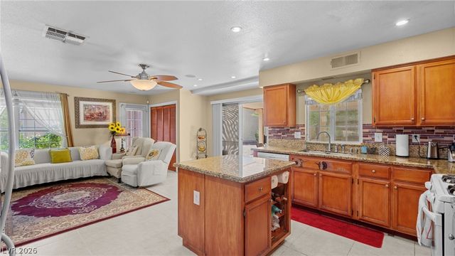 6568 Bradford Lane, Las Vegas, NV 89108