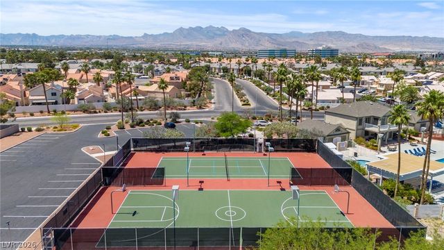 6568 Bradford Lane, Las Vegas, NV 89108