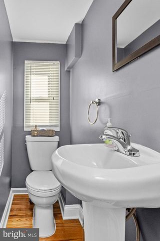 122 HUFF AVE, Trenton, NJ 08618