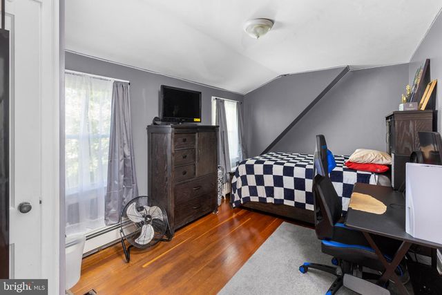 122 HUFF AVE, Trenton, NJ 08618