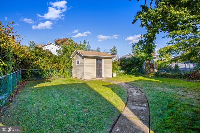 122 HUFF AVE, Trenton, NJ 08618
