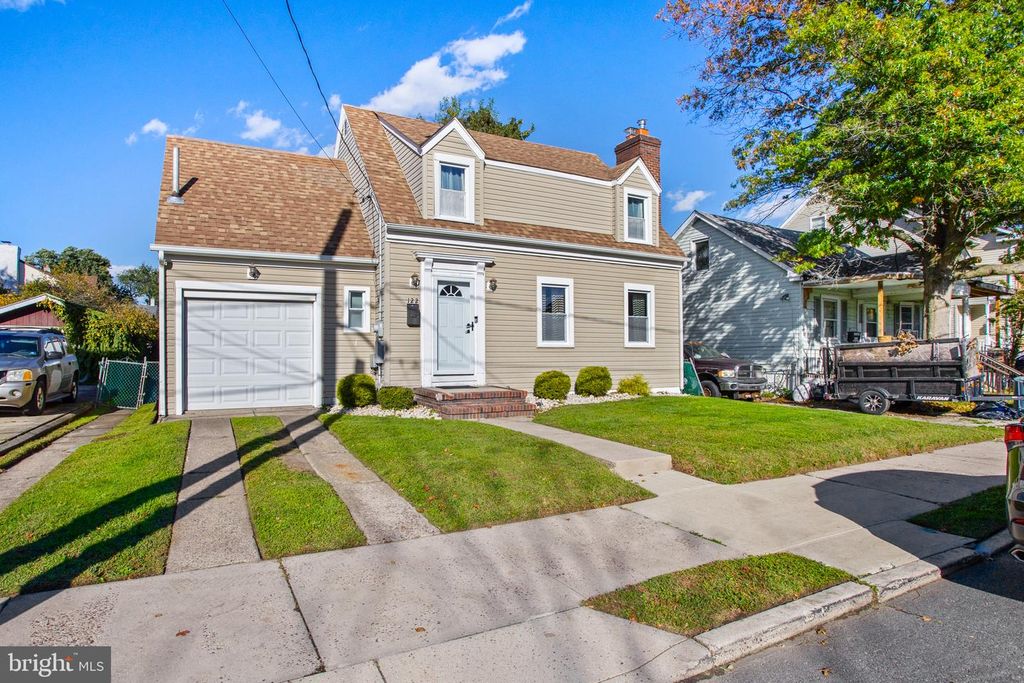 122 HUFF AVE, TRENTON, NJ 08618 — exterior