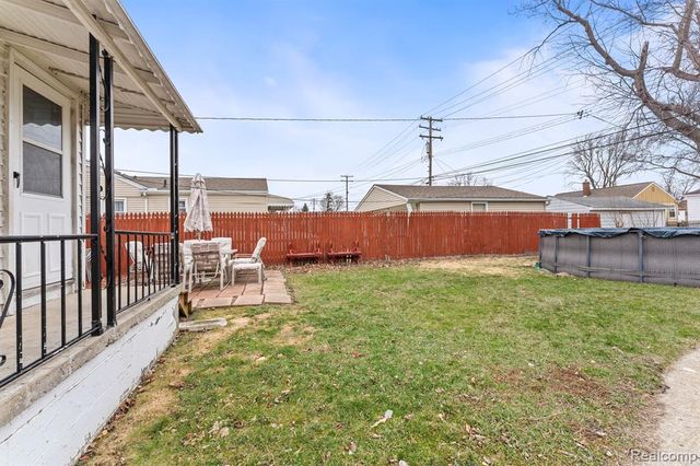 13656 Ward Street, Southgate, MI 48195