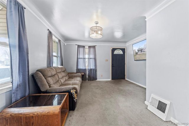 13656 Ward Street, Southgate, MI 48195