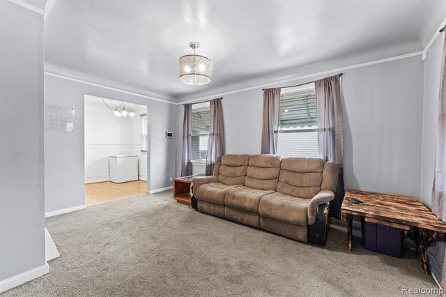 13656 Ward Street, Southgate, MI 48195