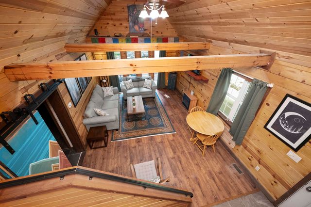 3556 Right Fork Fixer Road, Zoe, KY 41397