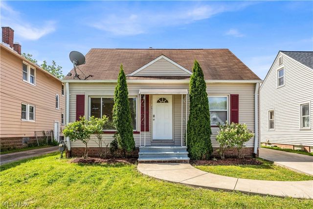 2411 Brookdale Avenue, Parma, OH 44134