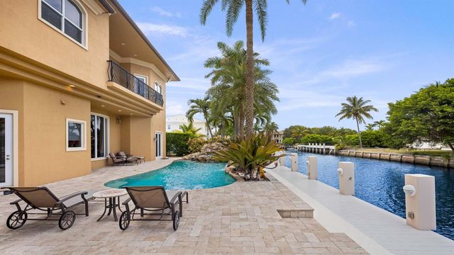 929 Banyan Drive, Delray Beach, FL 33483