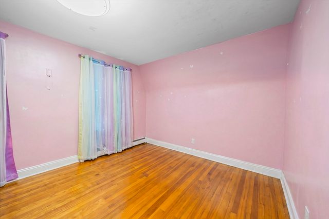 91 Elm St, Quincy, MA 02169