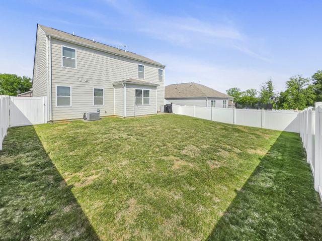 1115 Woodbridge Blvd, Lebanon, TN 37090