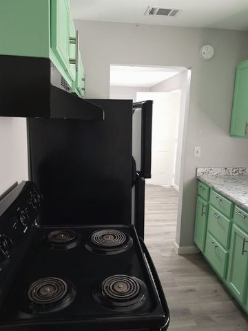 1209 Greenwood, Dothan, AL 36301