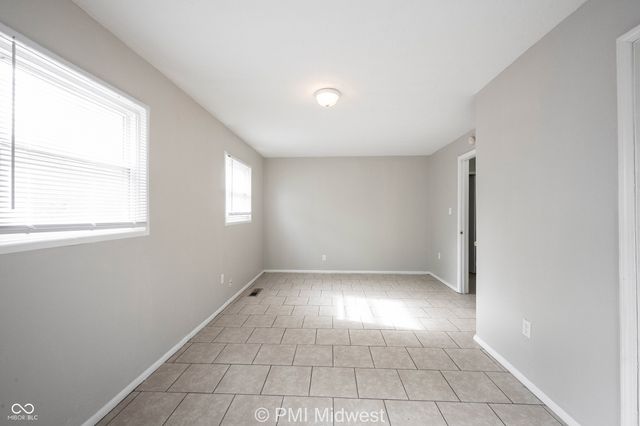 5925 Sunwood Drive, Indianapolis, IN 46224