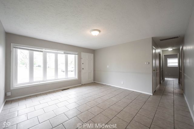5925 Sunwood Drive, Indianapolis, IN 46224