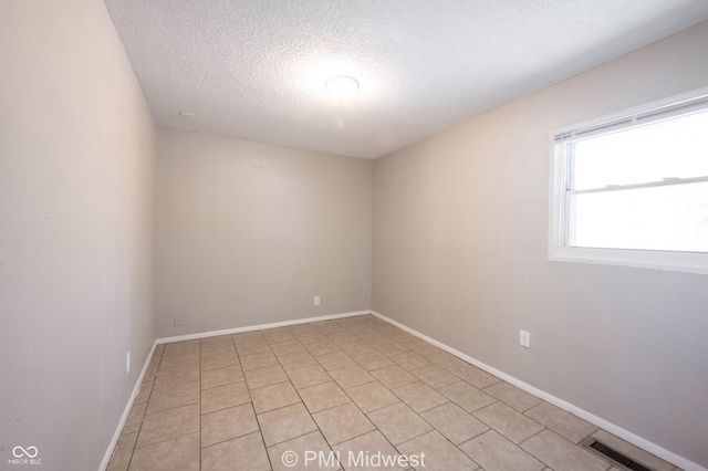 5925 Sunwood Drive, Indianapolis, IN 46224