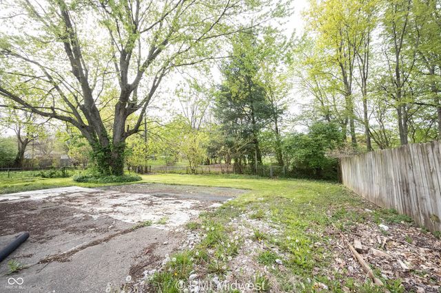 5925 Sunwood Drive, Indianapolis, IN 46224