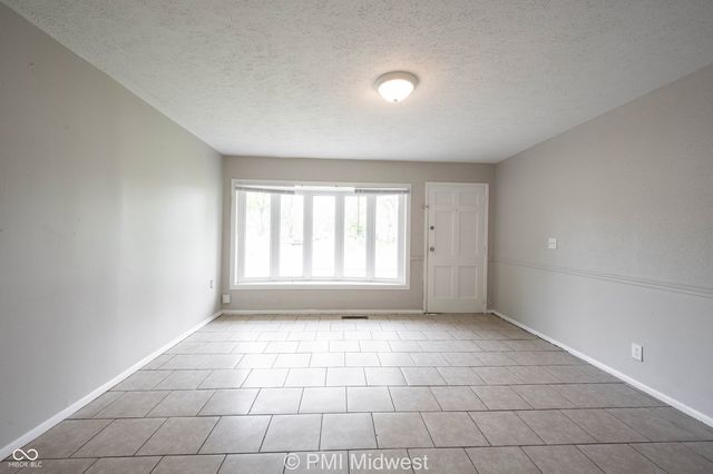 5925 Sunwood Drive, Indianapolis, IN 46224