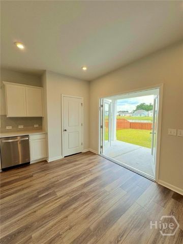 67 SHADE TREE Drive, Richmond Hill, GA 31324