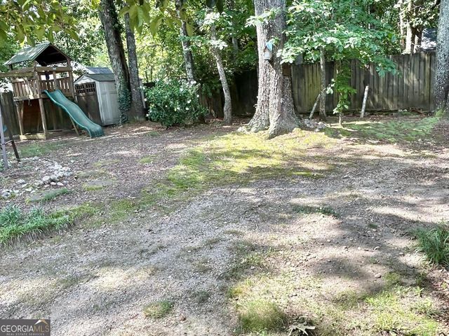 733 Fallowfield Drive, Loganville, GA 30052