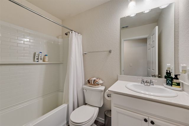 1912 Fox Glove Street, Royse City, TX 75189