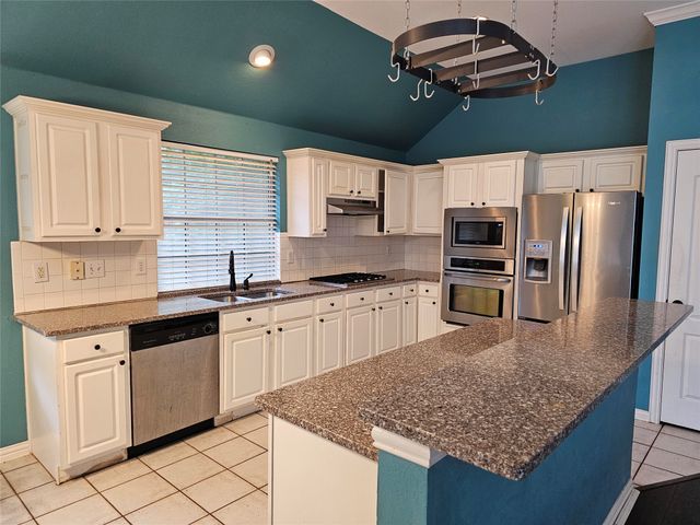 2413 Kariba Lane, Denton, TX 76210