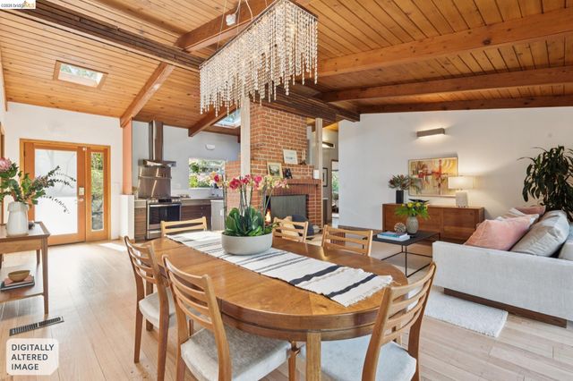 3500 Rubin Dr, Oakland, CA 94602