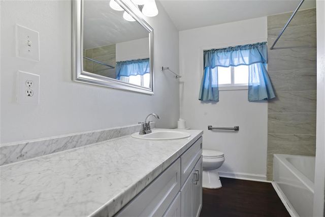 4307 Oaklawn Street, Lake Charles, LA 70605