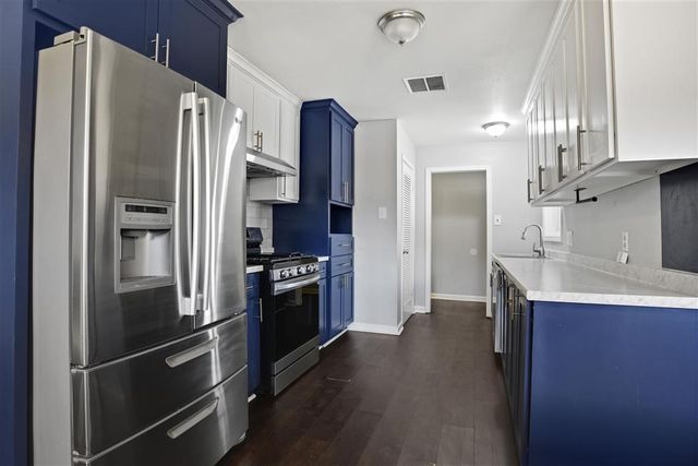 4307 Oaklawn Street, Lake Charles, LA 70605