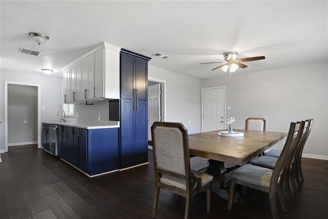 4307 Oaklawn Street, Lake Charles, LA 70605