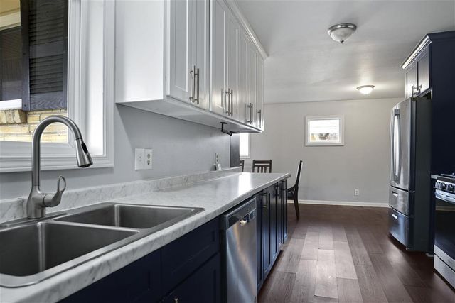 4307 Oaklawn Street, Lake Charles, LA 70605