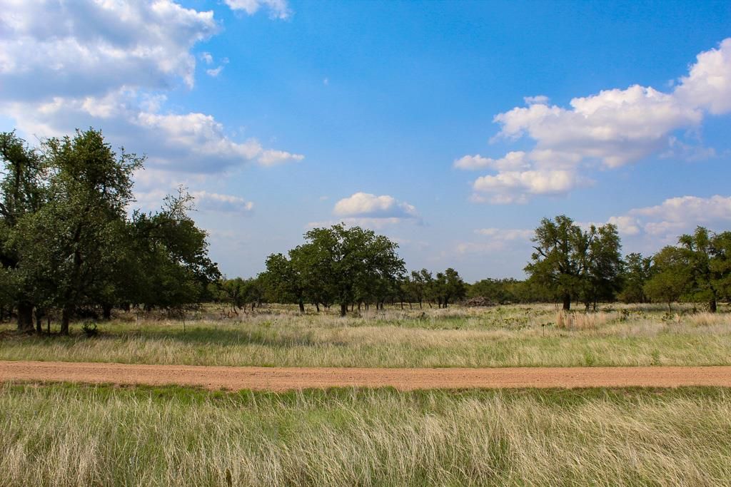 196 Apache Trace # 73, Harper, TX 78631
