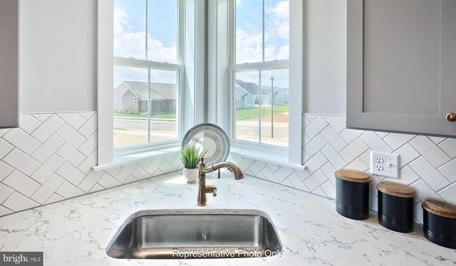 524 STONE GATE BLVD, Annville, PA 17003