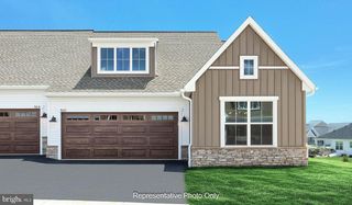 524 STONE GATE BLVD, Annville, PA 17003