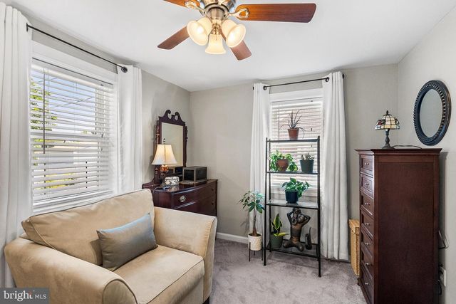 129 STANLEY LN, New Castle, DE 19720