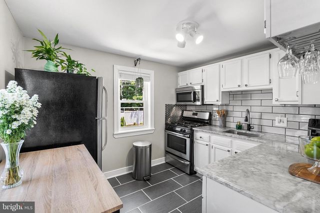 129 STANLEY LN, New Castle, DE 19720