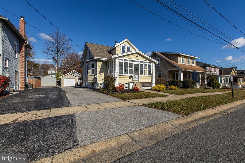15 WINSTON AVE, Wilmington, DE 19804