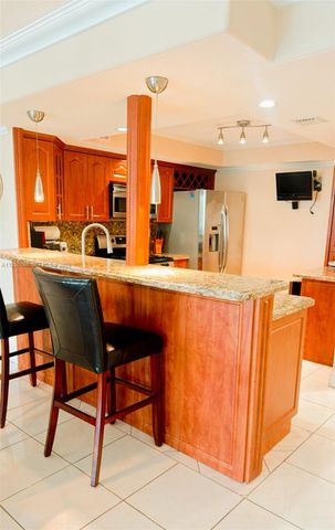 3140 S Ocean Dr 210, Hallandale Beach, FL 33009