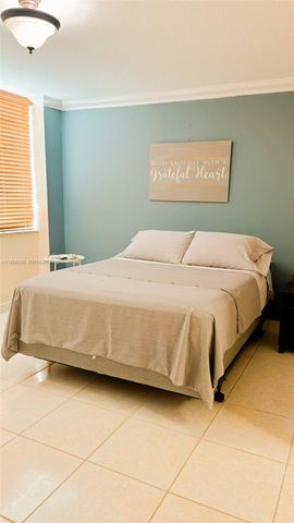 3140 S Ocean Dr 210, Hallandale Beach, FL 33009